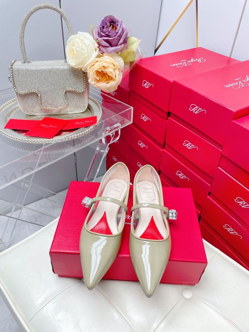 Roger Vivier flat shoes